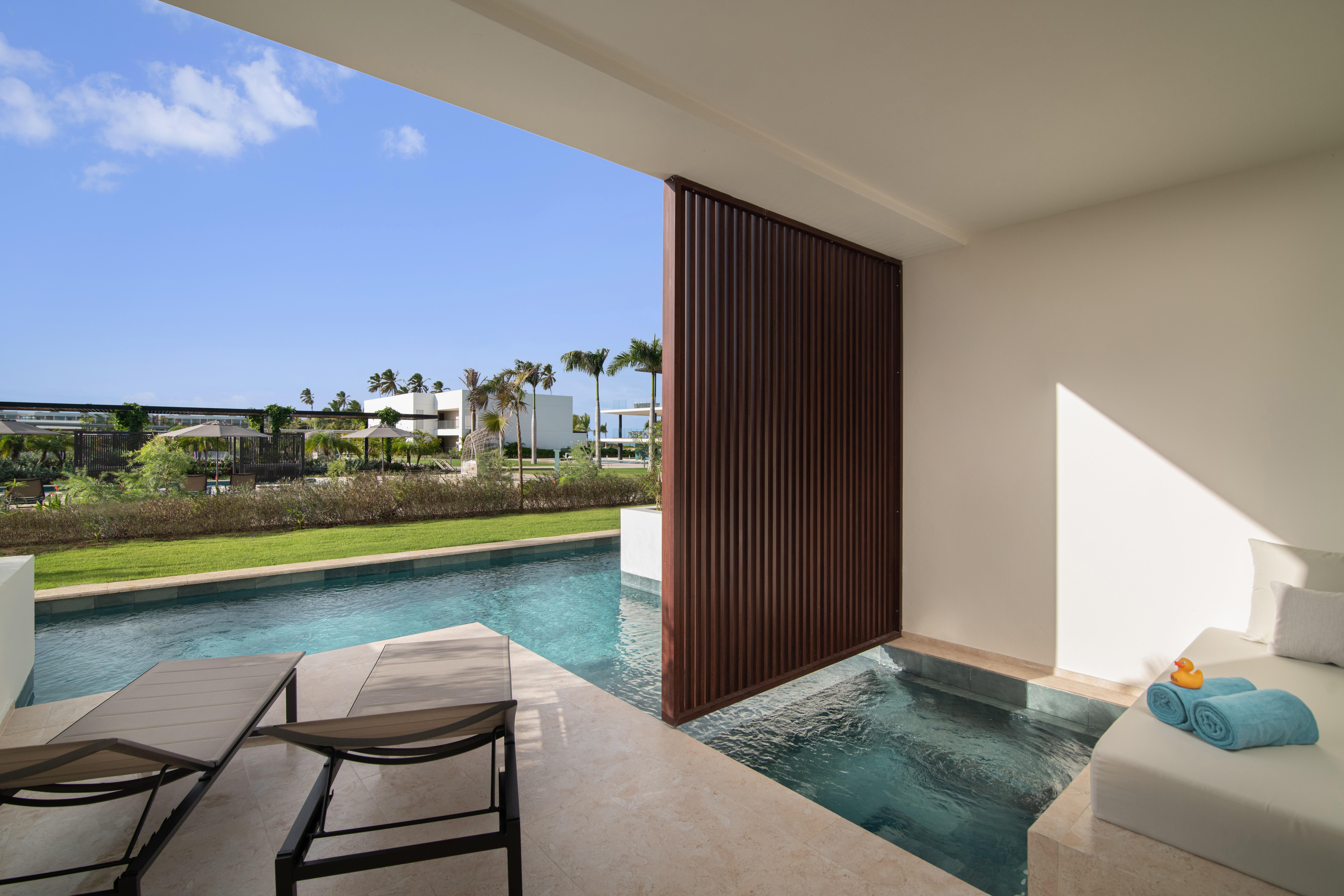 Resort Live Aqua (adults Only)