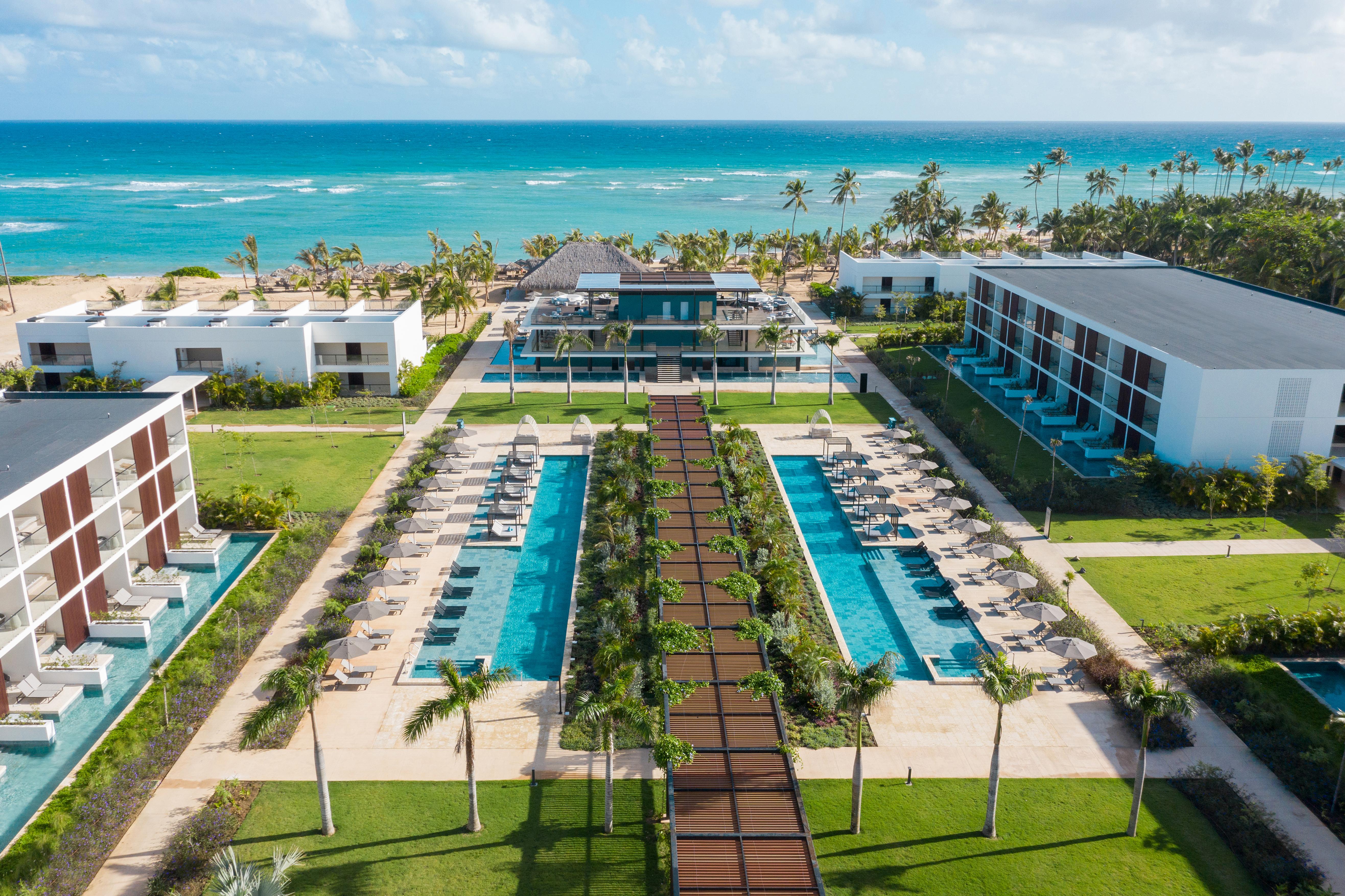 Live Aqua (adults Only) 5*