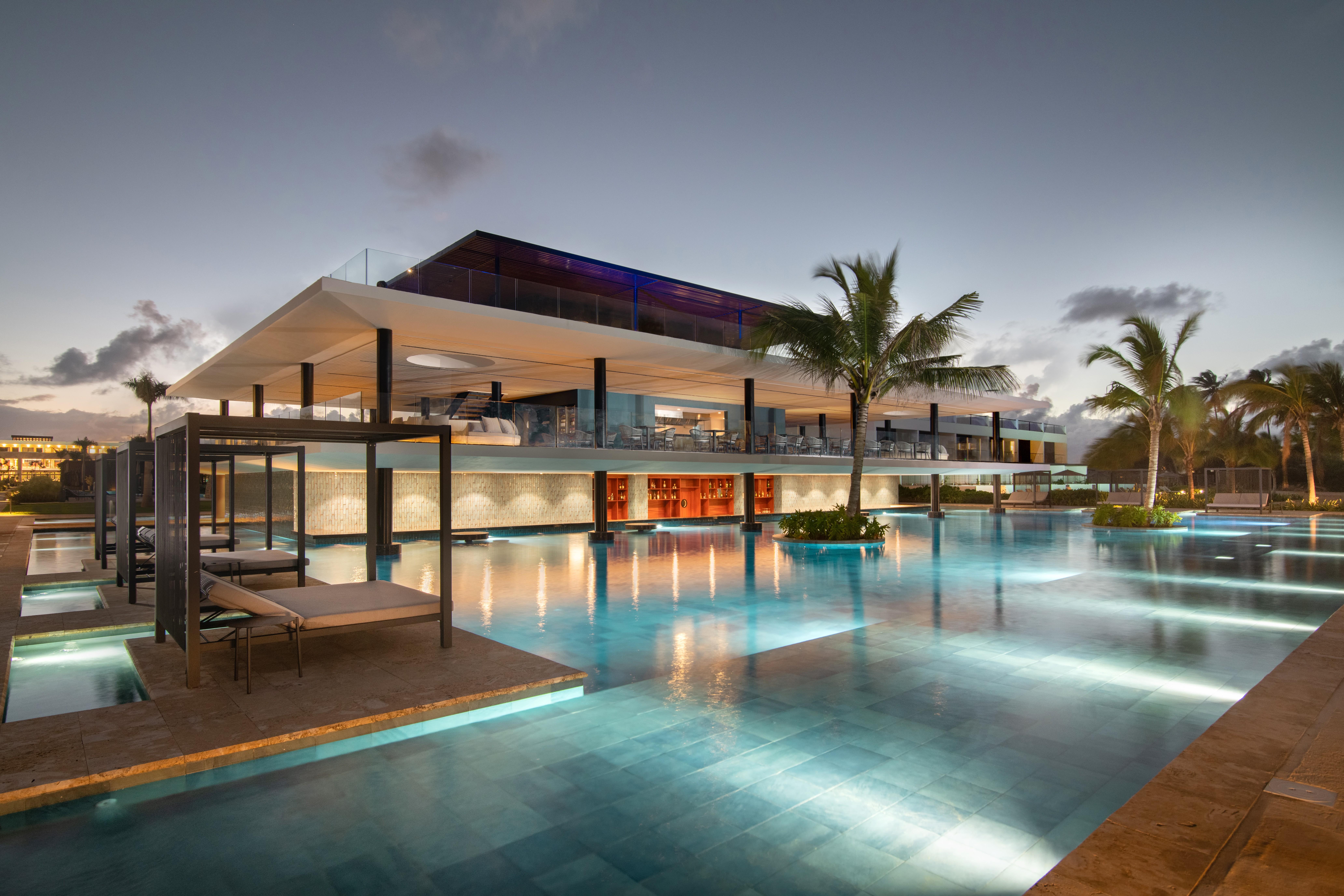 Resort Live Aqua (adults Only)