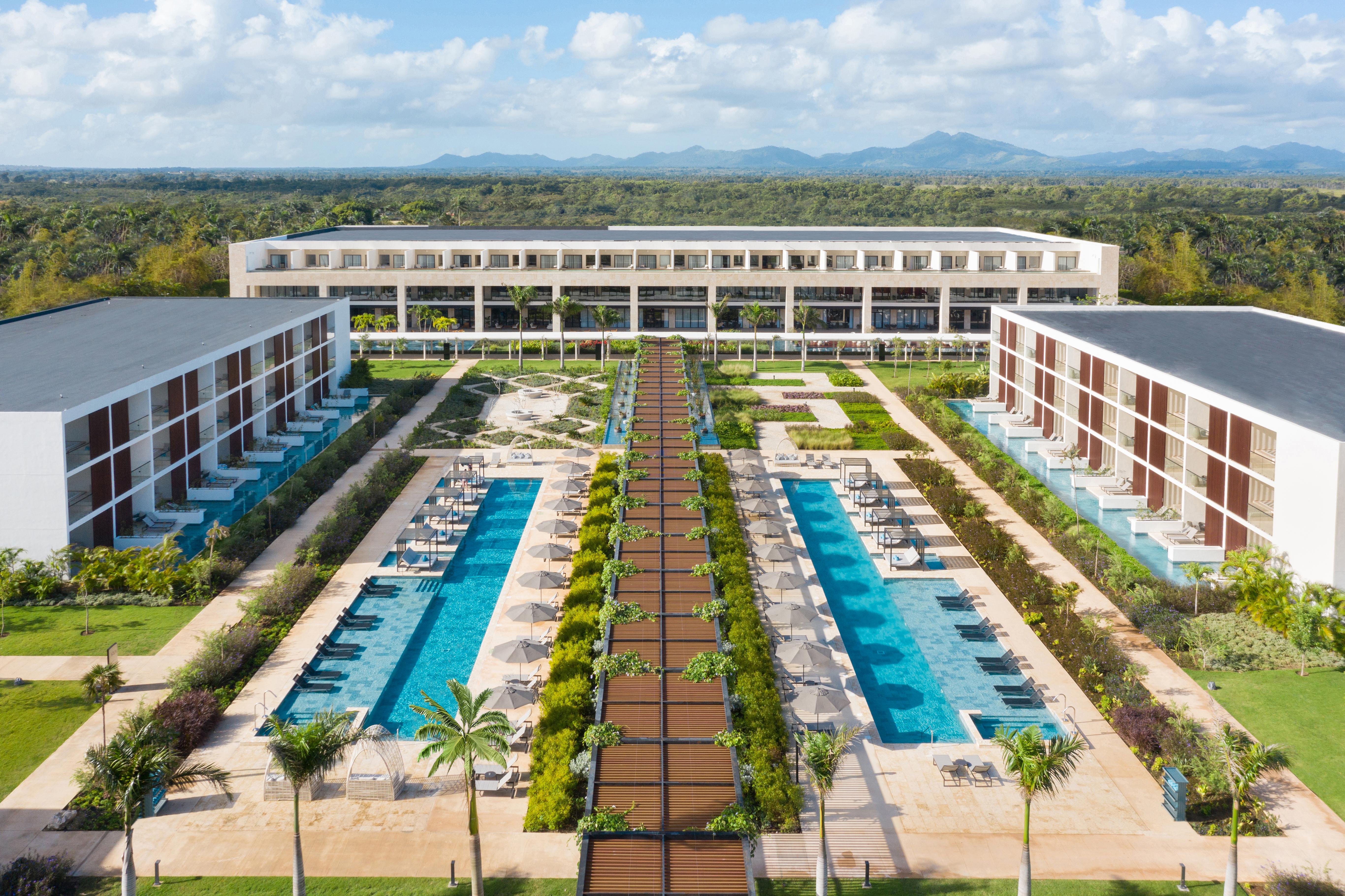 Resort Live Aqua (adults Only)